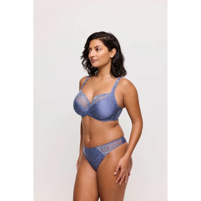 0163484NIS BALCONY 0663480NIS STRING MONTERREY